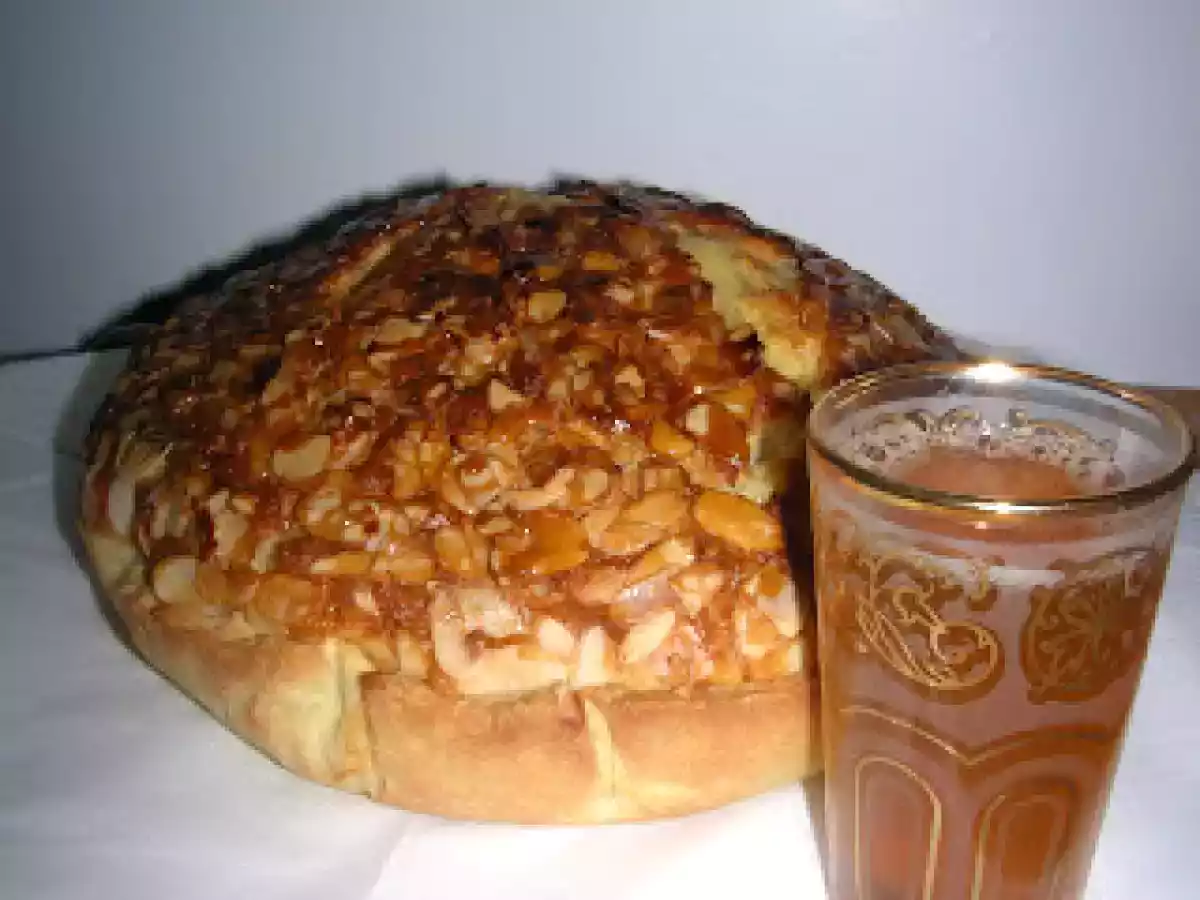 Torta al profumo di mandorle