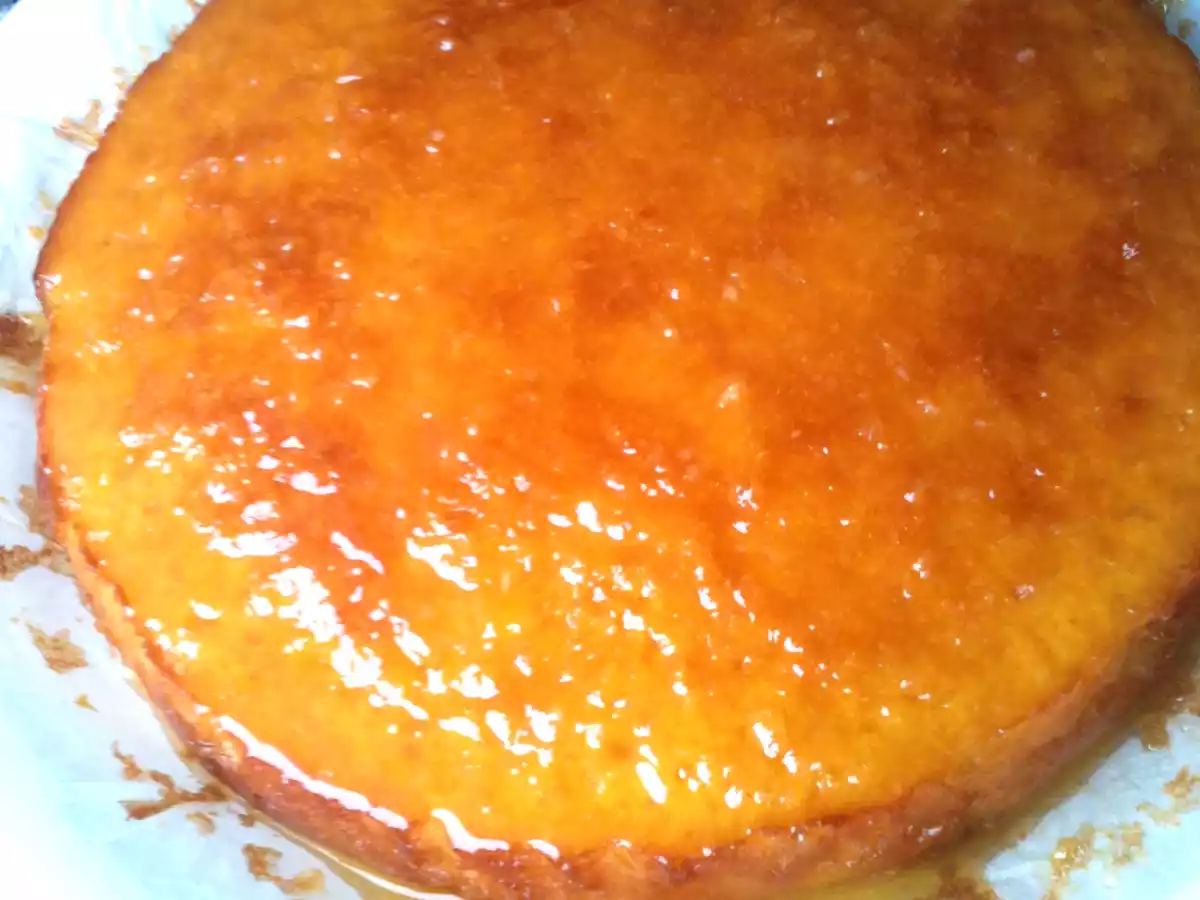 Torta al succo di arancia