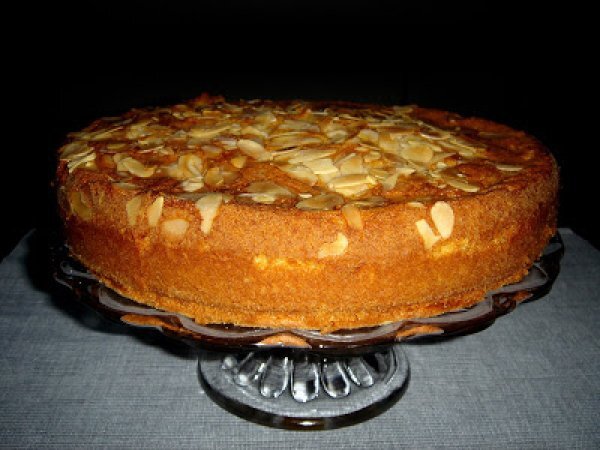 Torta al succo di mandarini e olio d'oliva