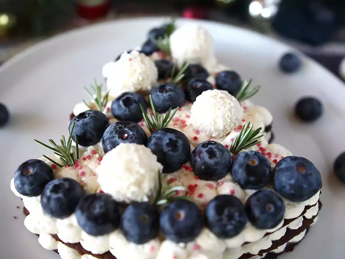 Torta albero di Natale: la sola ricetta che può rimpiazzare il tronchetto - foto 5