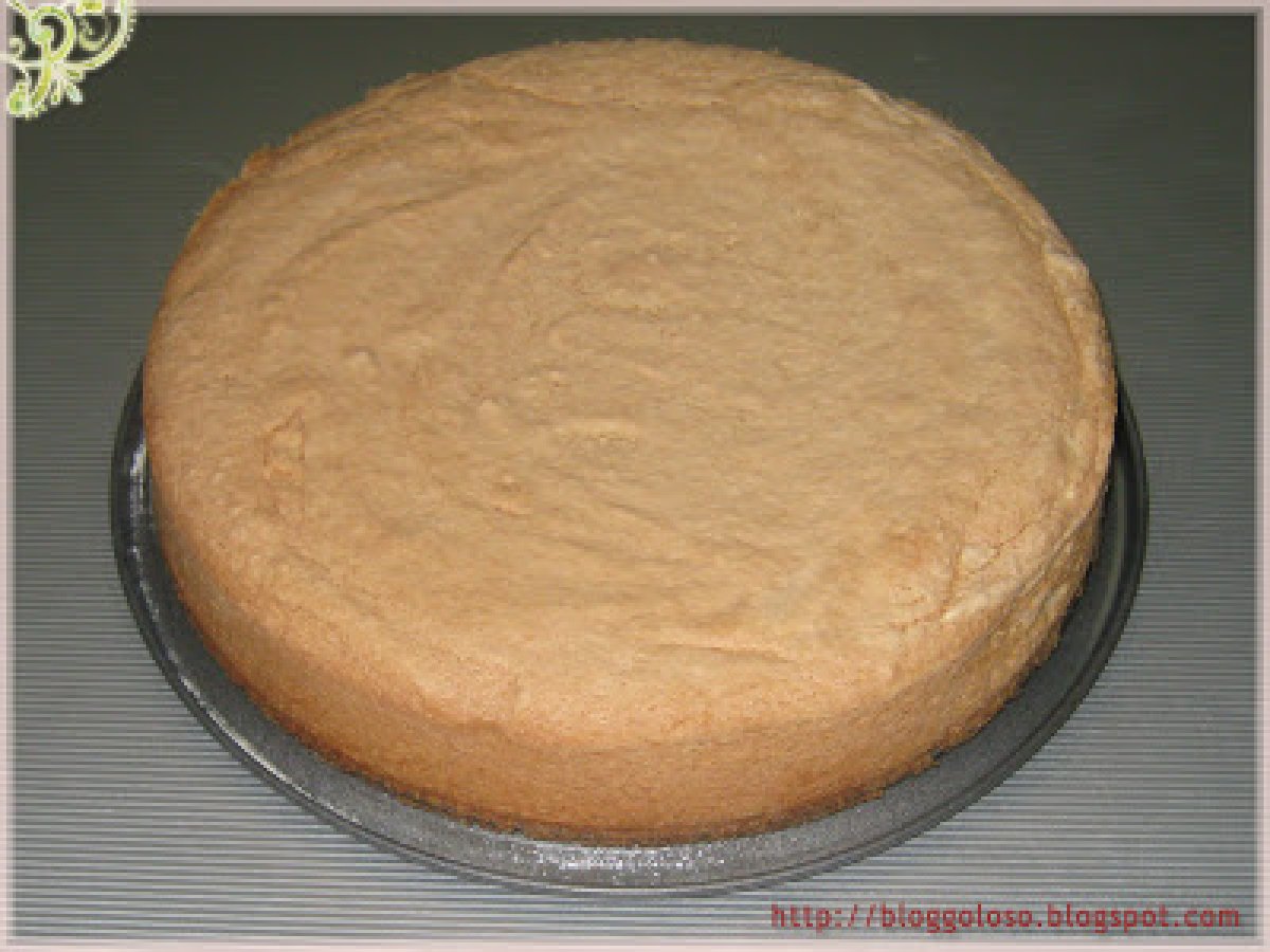 Torta albumi e mandorle