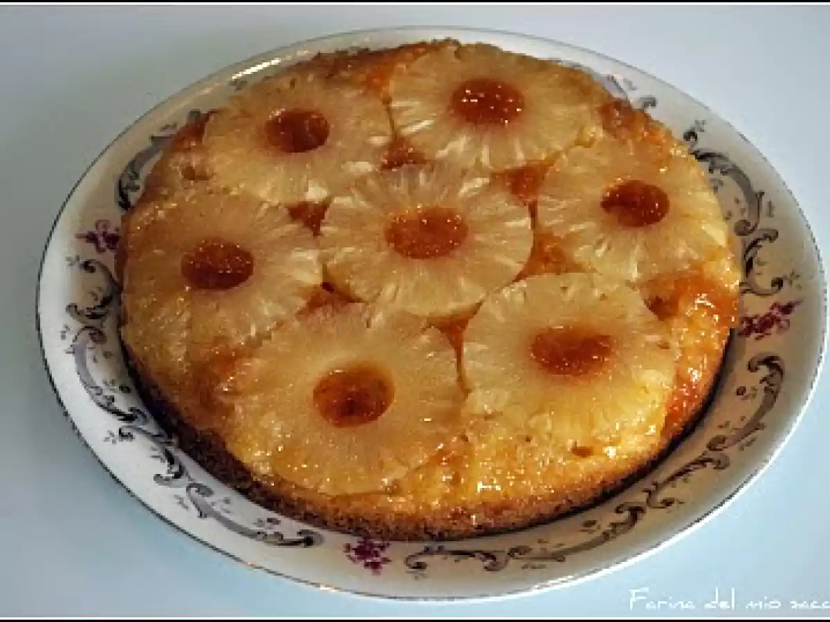 Torta all'ananas rovesciata
