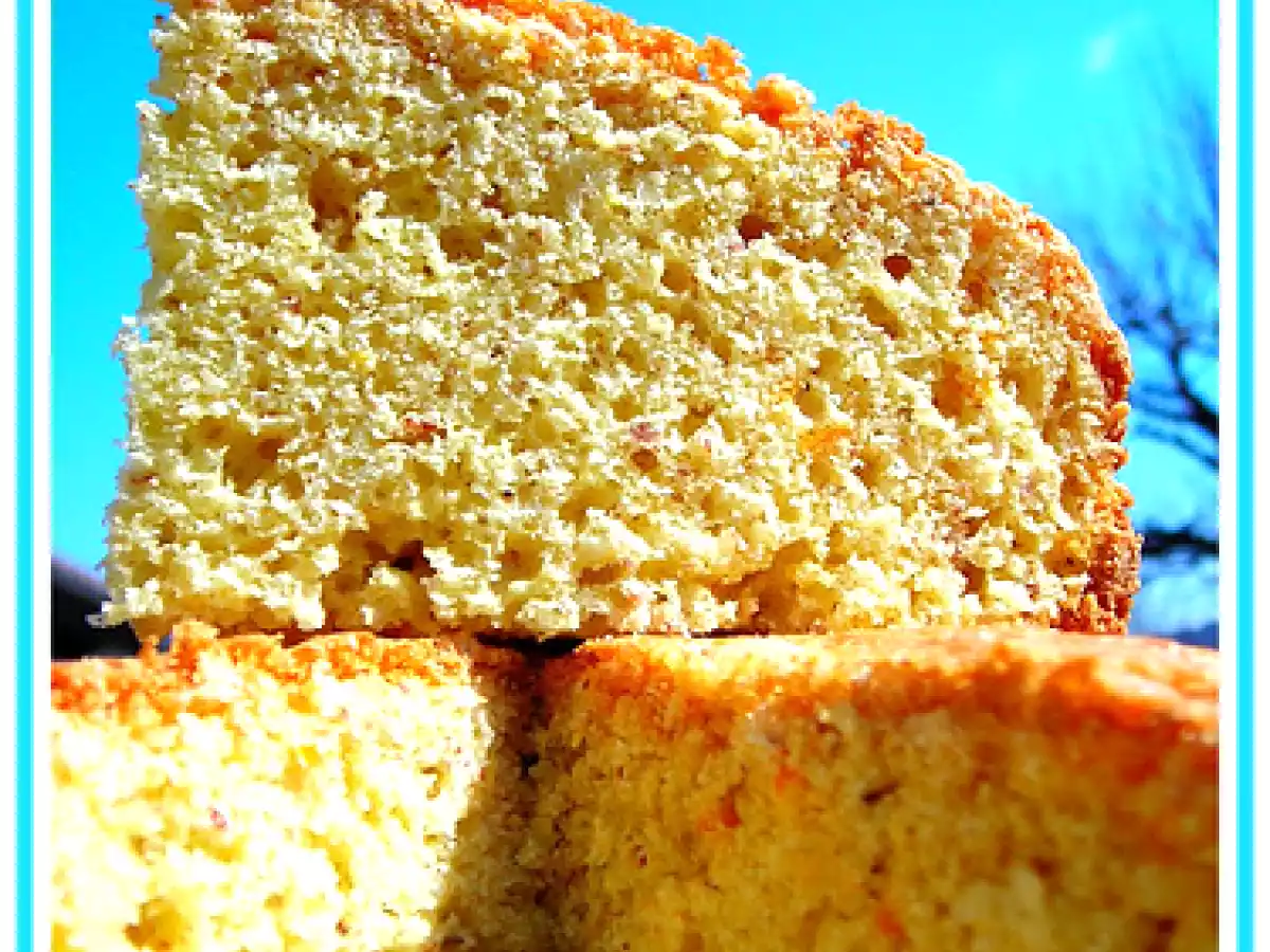 TORTA ALL'ARANCIA E MANDORLE