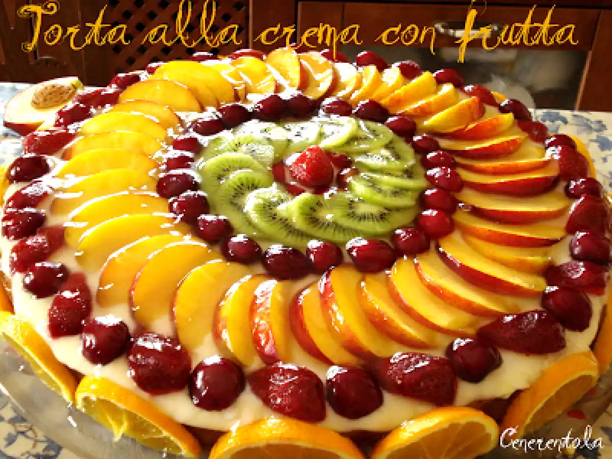 Torta alla crema con frutta