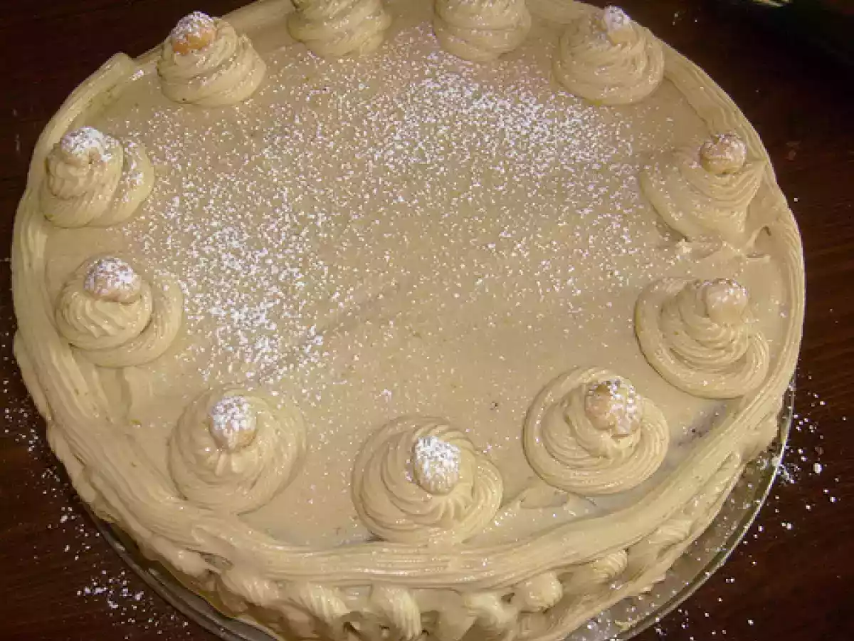 TORTA ALLA CREMA DI CAFFE' - foto 3