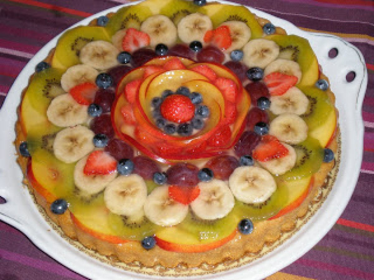 Torta alla frutta con base di pan di spagna - foto 2