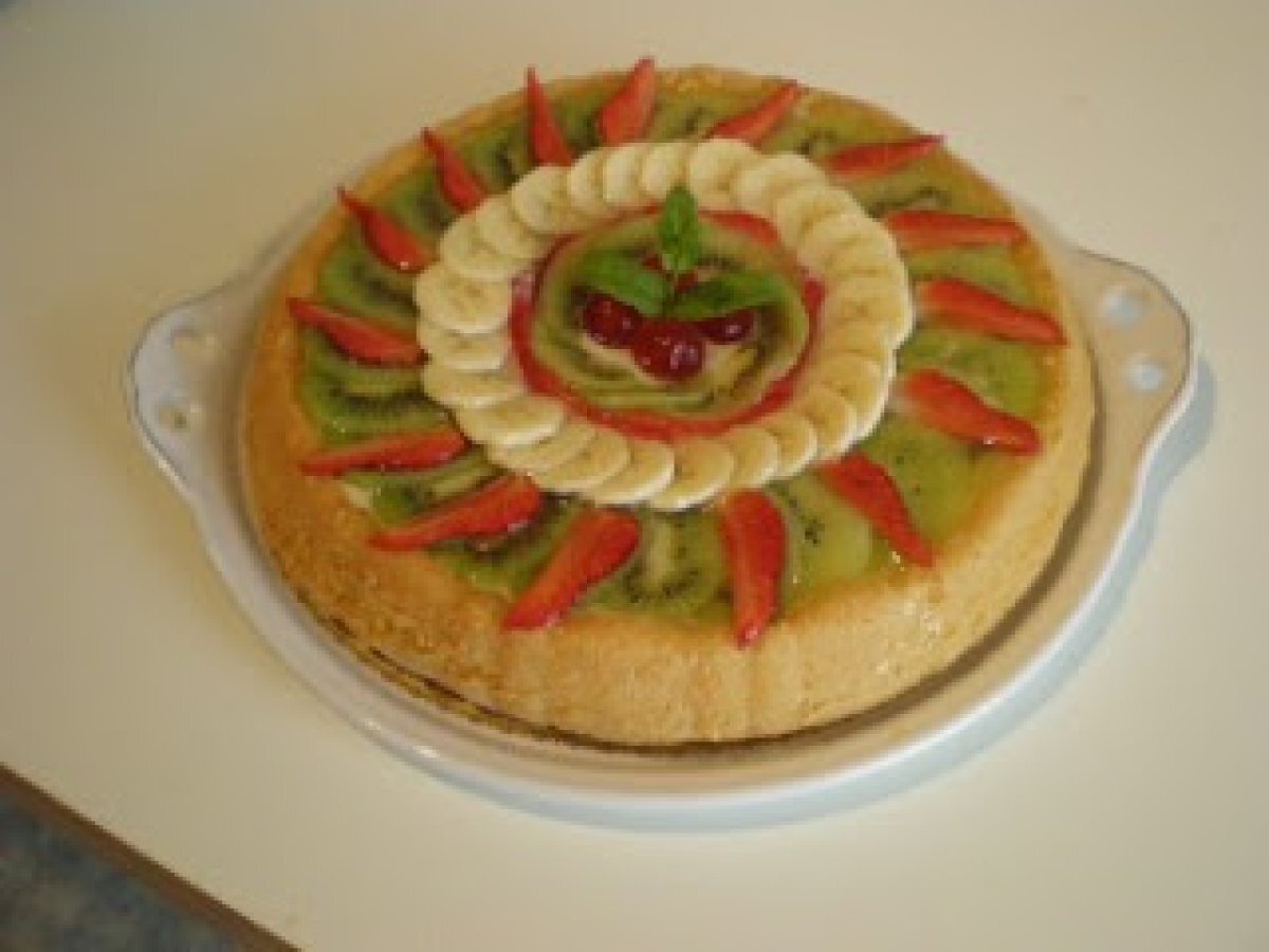 Torta alla frutta con base di pan di spagna - foto 4