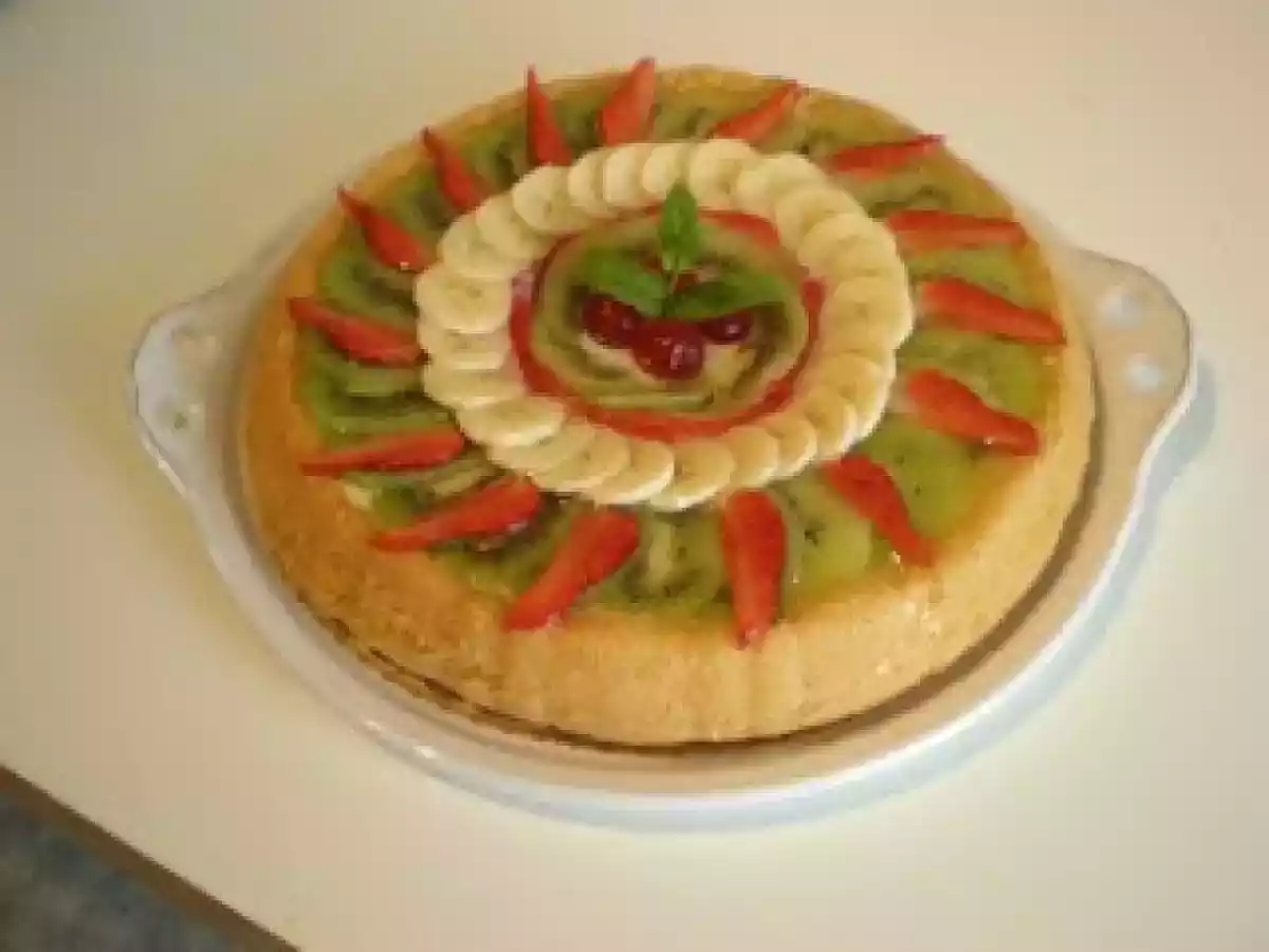 Torta alla frutta con base di pan di spagna - foto 4