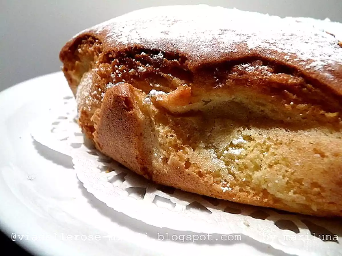 Torta alla vaniglia ripiena di mele - foto 3