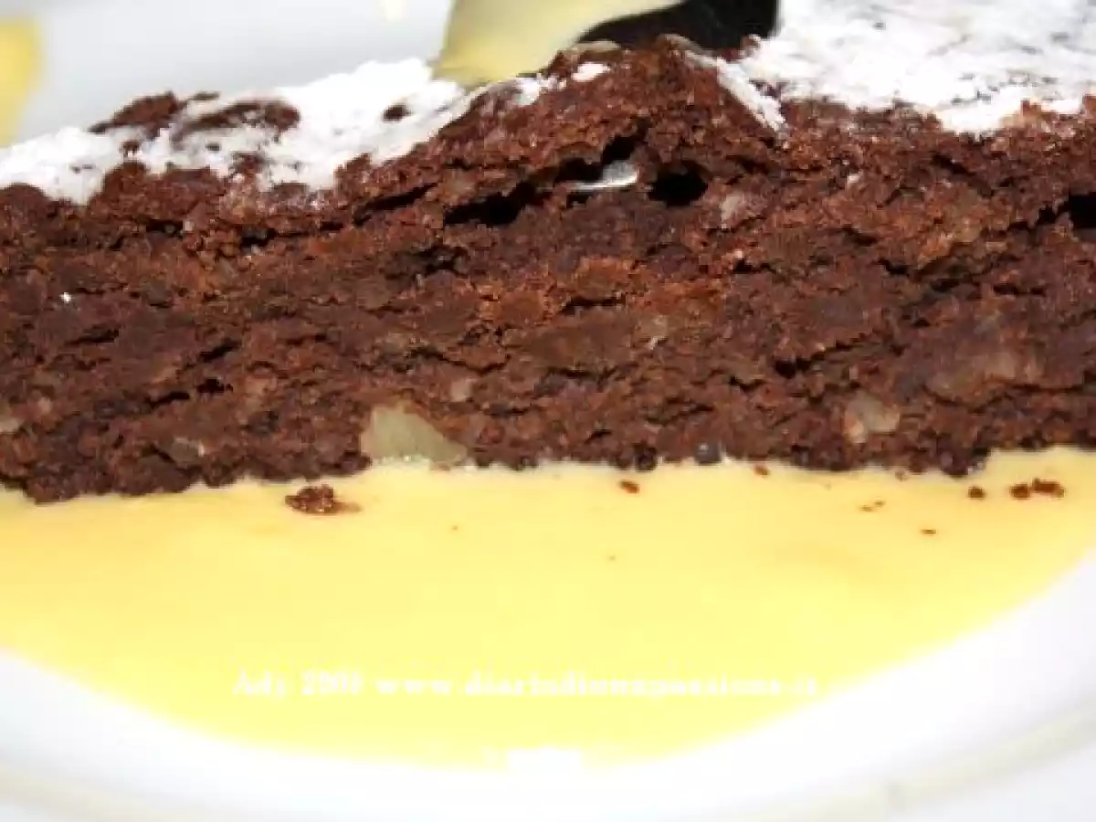 Torta alle castagne con cacao e mandorle