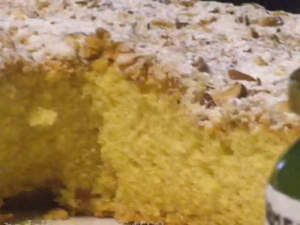 Torta alle mandorle aromatizzata alla vaniglia - foto 2