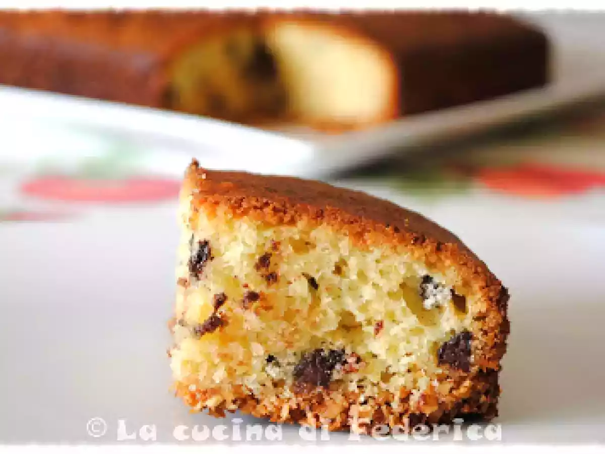 Torta allo yogurt con nocciole e cioccolato - foto 2