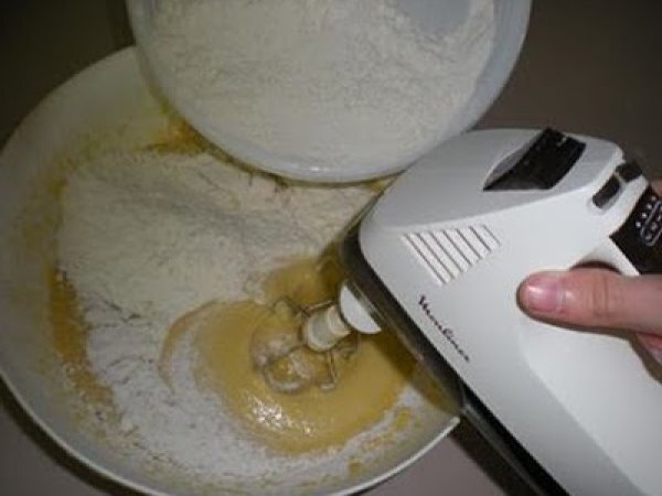 Torta allo yogurt con olio d'oliva, foto 4