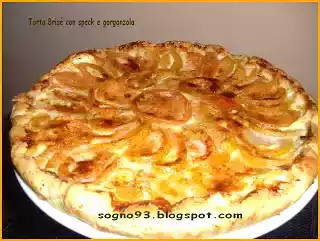 Torta brisè con speck e gorgonzola