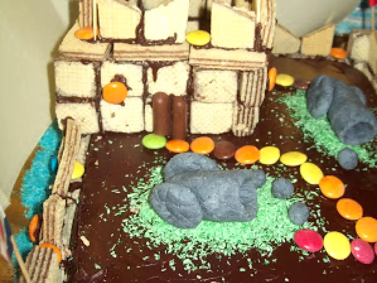 TORTA CASTELLO - foto 2