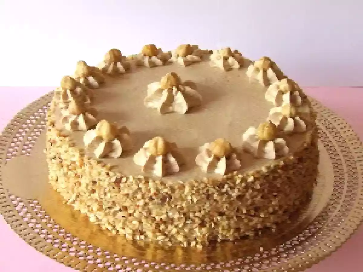Torta Chantilly alla Nocciola