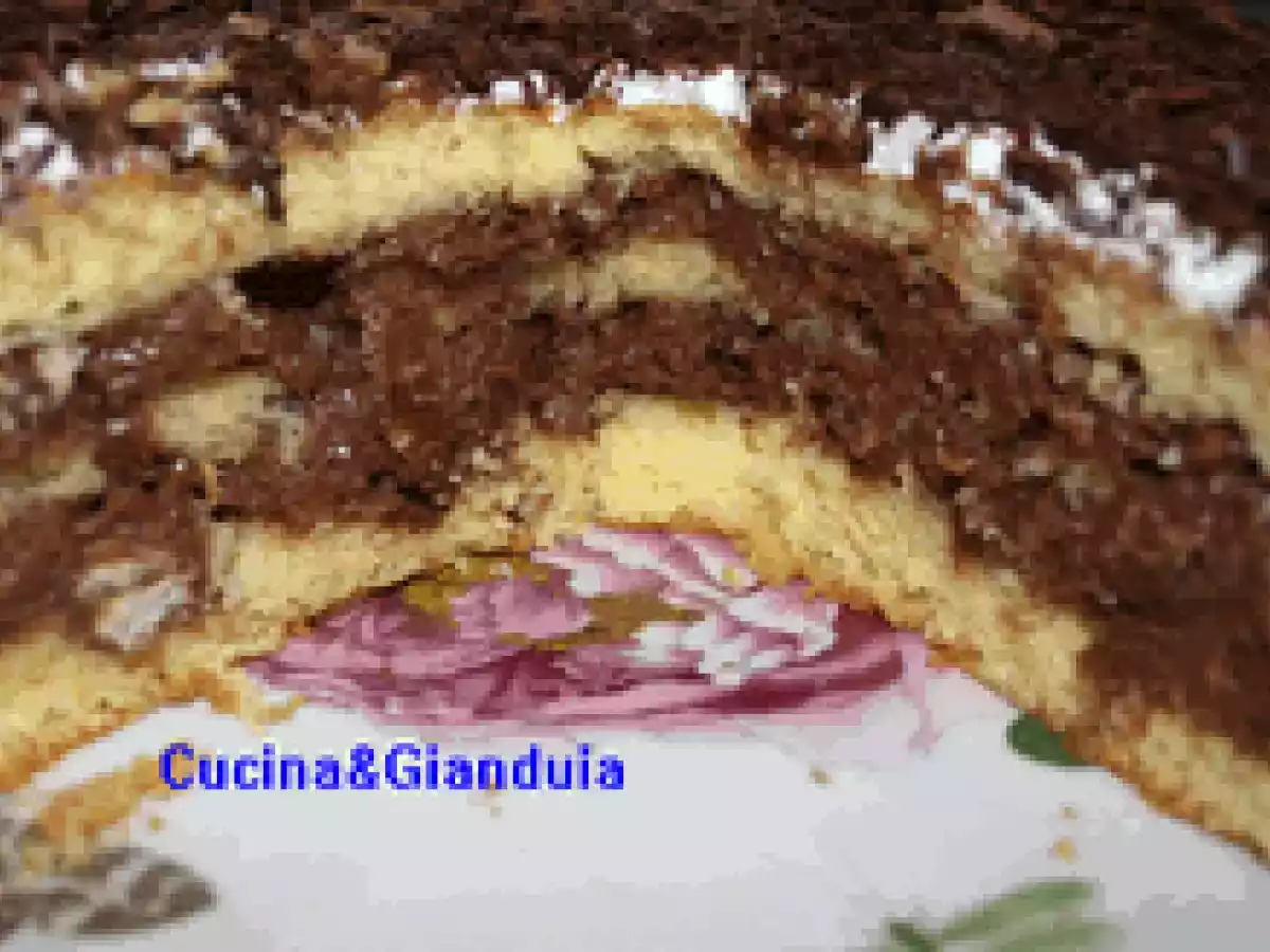 Torta con crema rocher - foto 3
