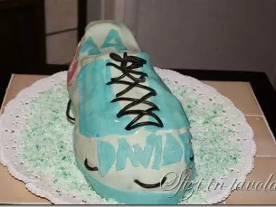 Torta decorata mmf scarpa ginnastica Nike - foto 2