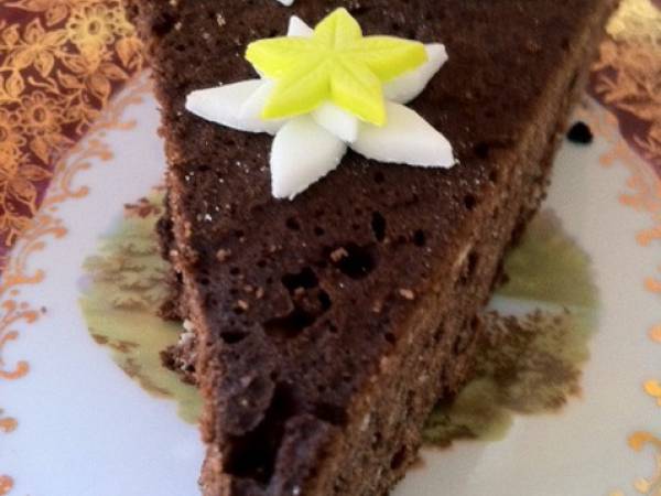 TORTA DI CACAO E AMARETTI