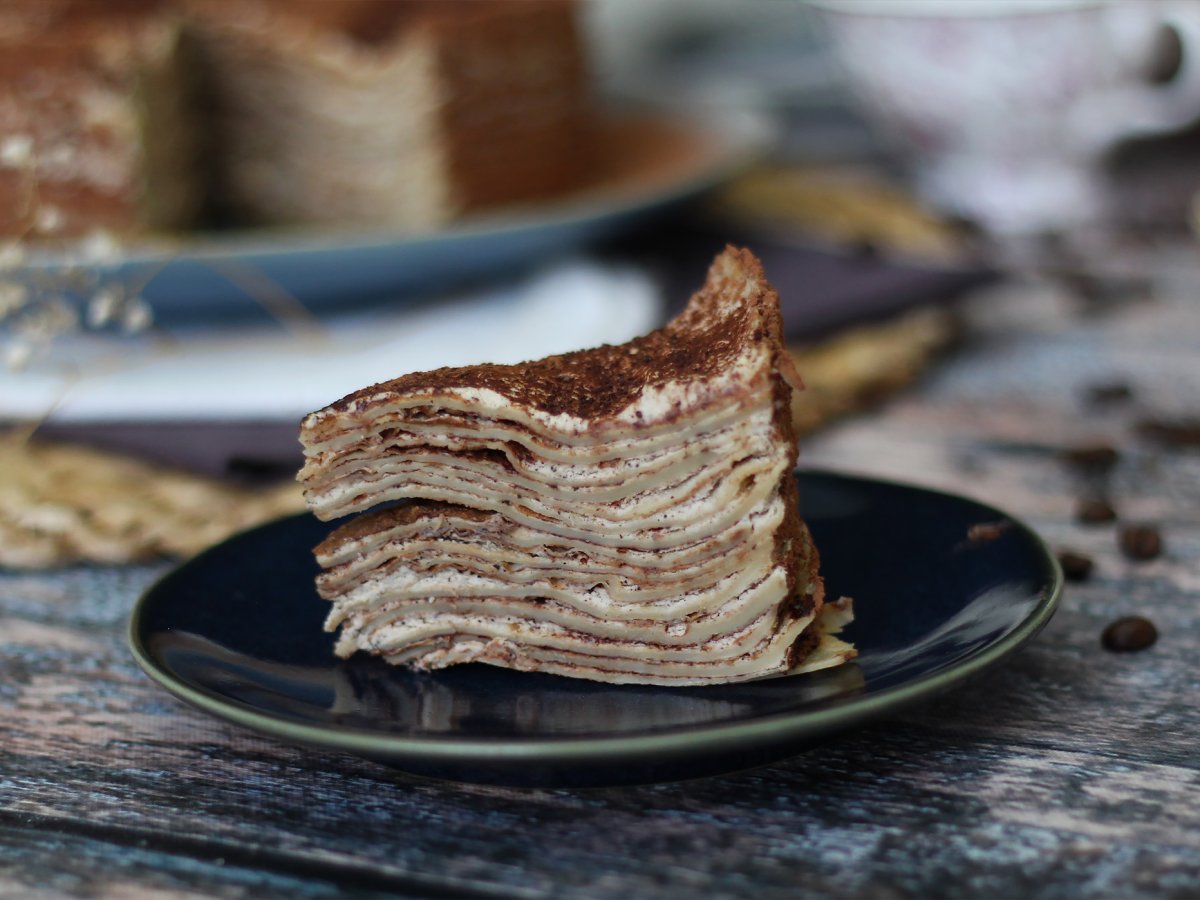 Torta di crepes al Tiramisù, un dessert goloso e facile da preparare - foto 6