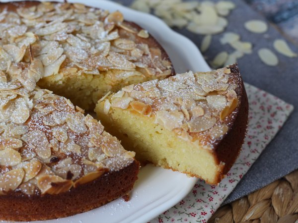 Torta di mandorle senza farina, la ricetta gluten free da provare assolutamente!