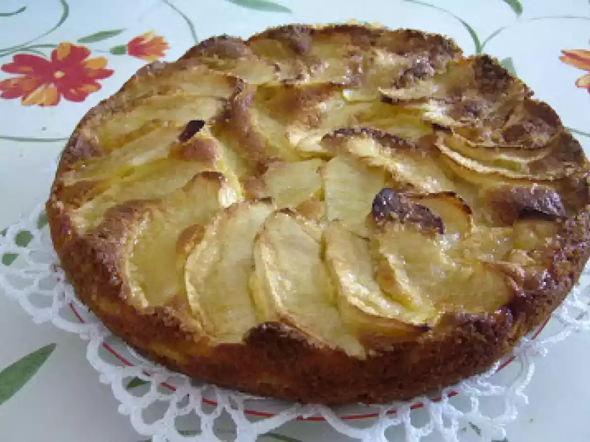 Torta di mele aromatizzata al rum - foto 3