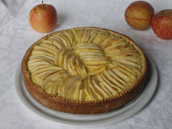 Torta Di Mele Con Biscotti Secchi Ricetta Petitchef