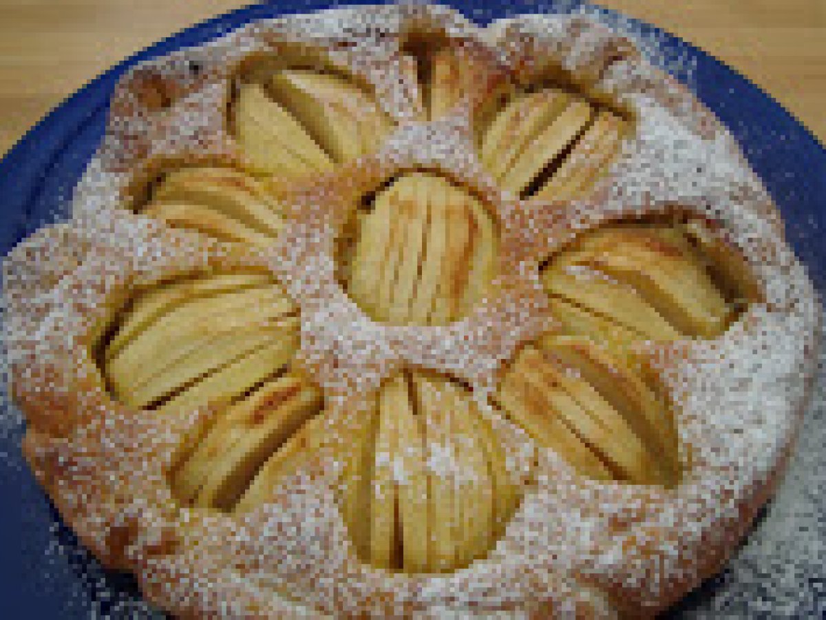 TORTA DI MELE CON LA PASTA BRISEE'