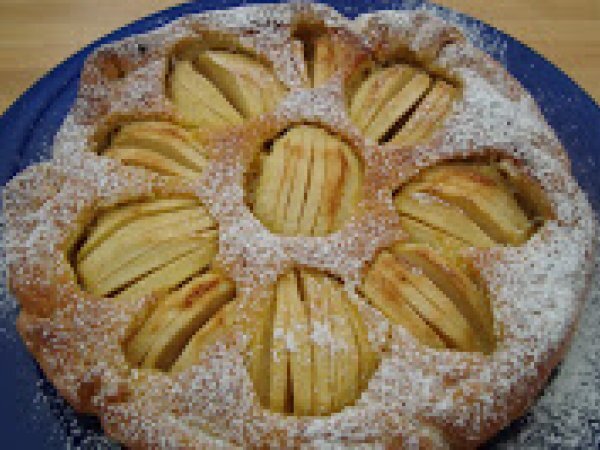 TORTA DI MELE CON LA PASTA BRISEE'