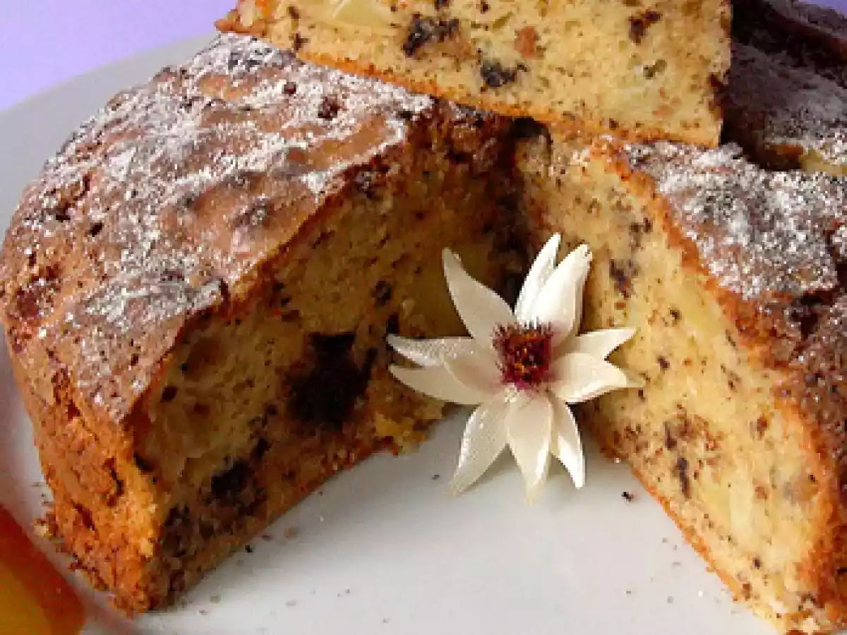 TORTA DI MELE E CIOCCOLATO ALLE NOCCIOLE