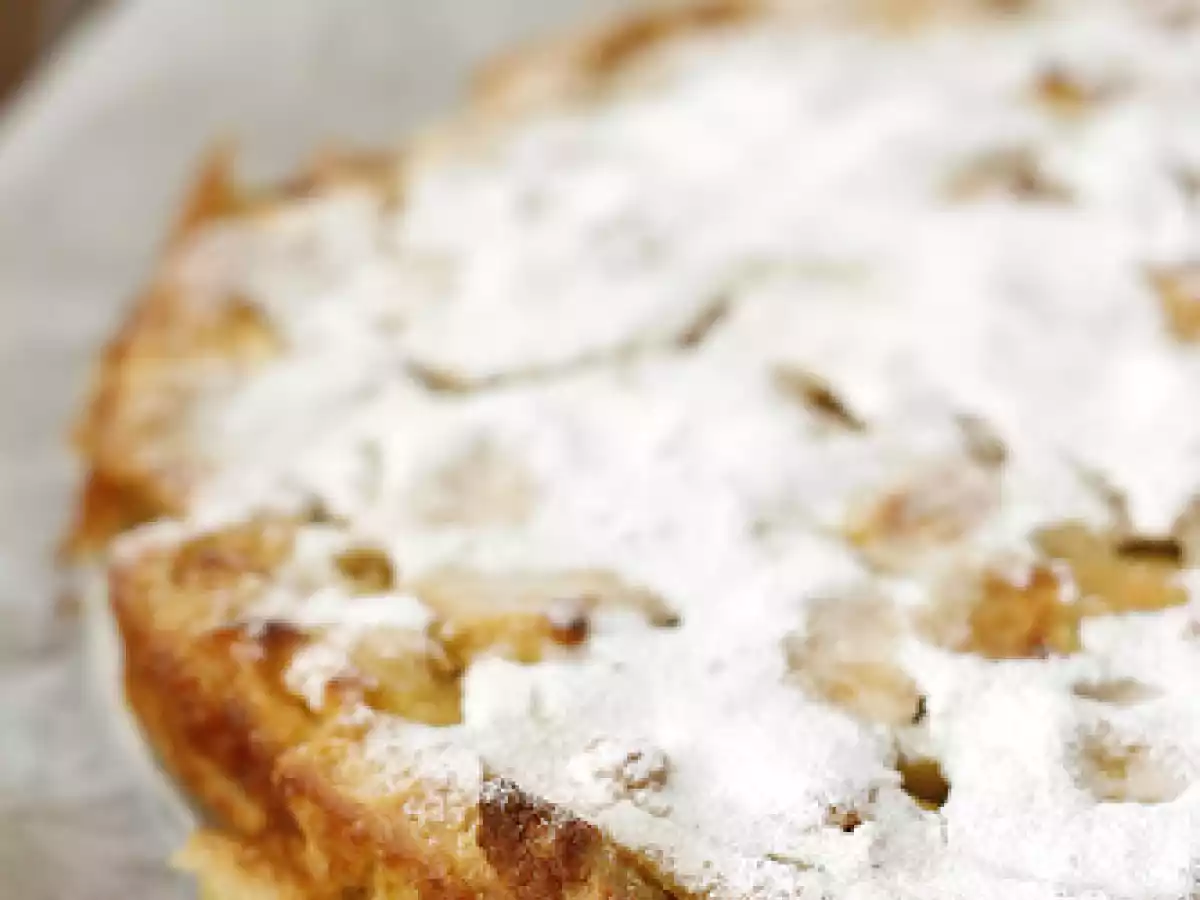 Torta di mele e pane raffermo