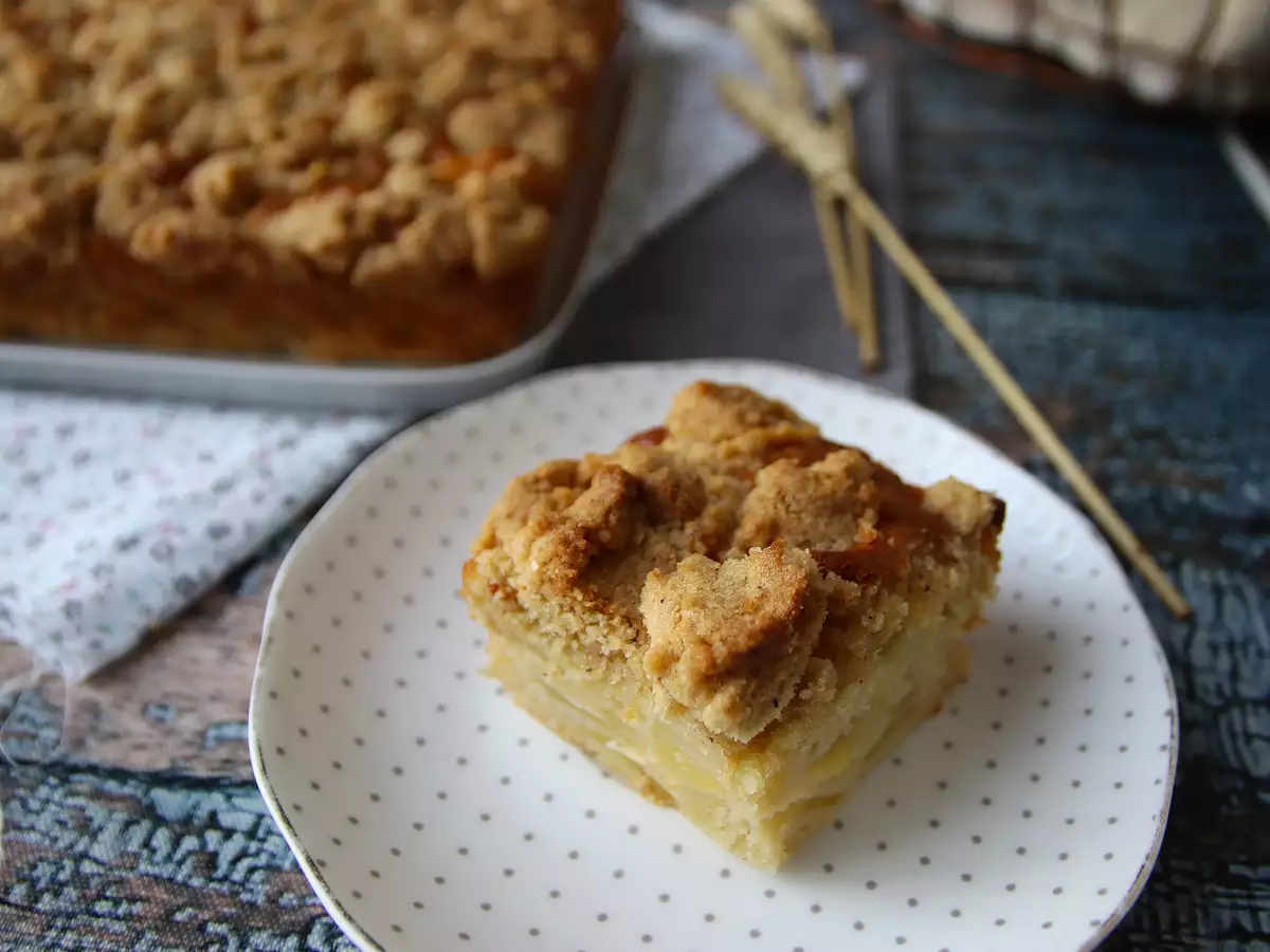 Torta di mele morbidissima con streusel croccante - foto 4