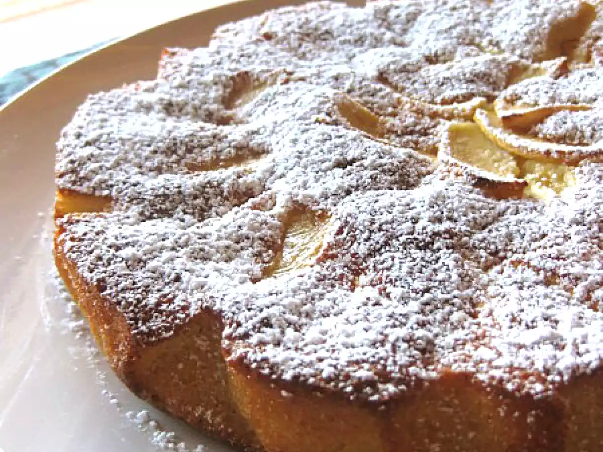 Torta di mele soffice e cremosa