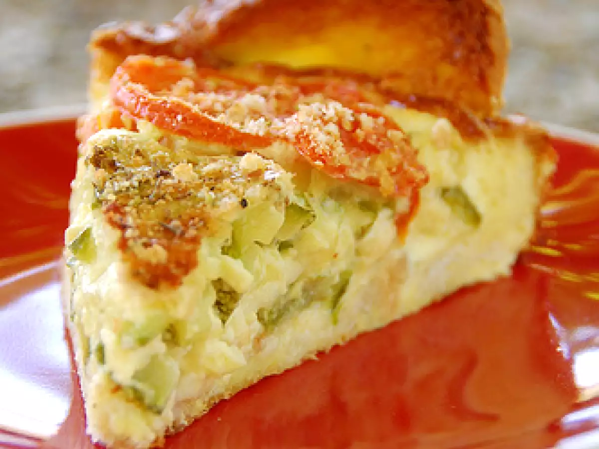 Torta di pane di Altamura con zucchine e pomodori - foto 2