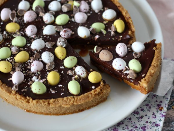 Ricetta Torta di pasqua con cioccolato e caramello