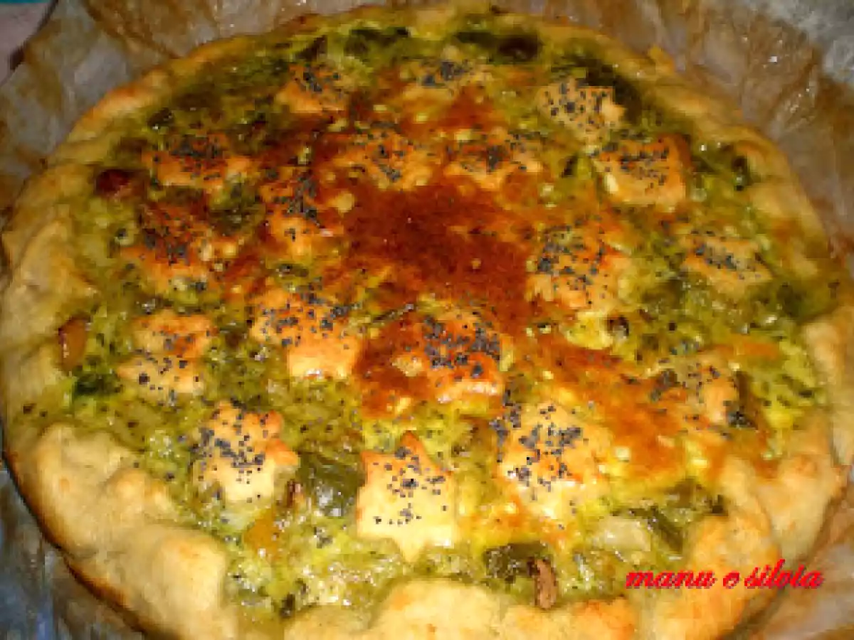 Torta di peperoni, asparagi e pesto