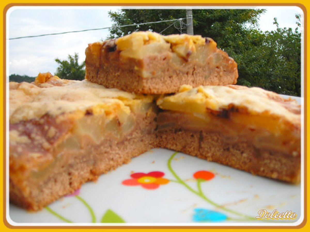 TORTA DI PERE, BUDINO E GOCCE DI CIOCCOLATO