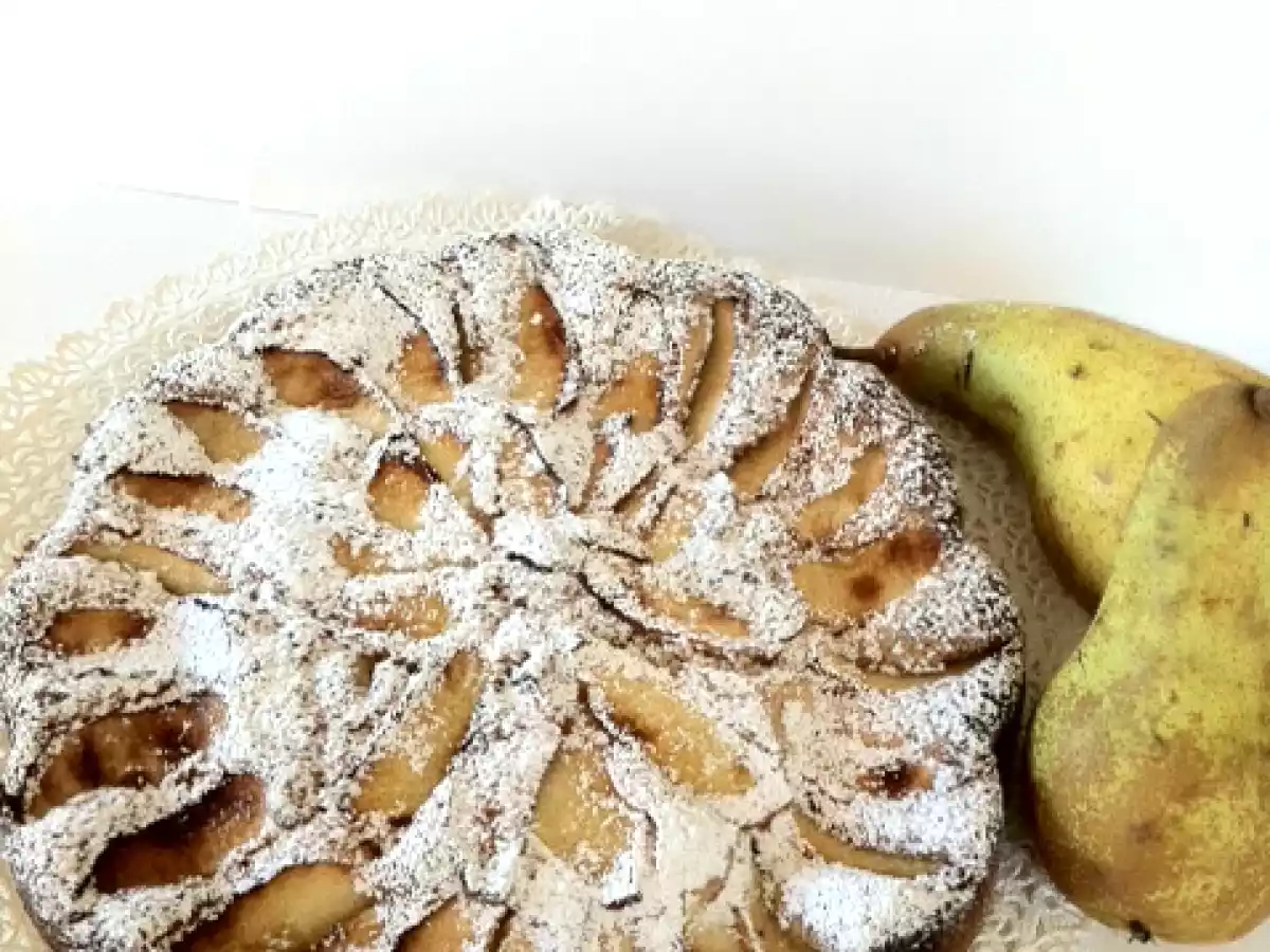 TORTA DI PERE CON FORMAGGIO CREMOSO