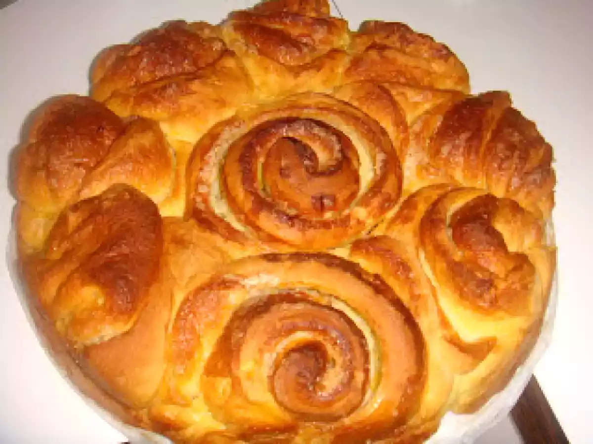 Torta di rose per la festa della mamma