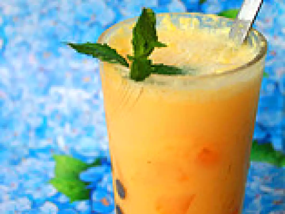 Torta fondente al cioccolato con pesche e amaretti