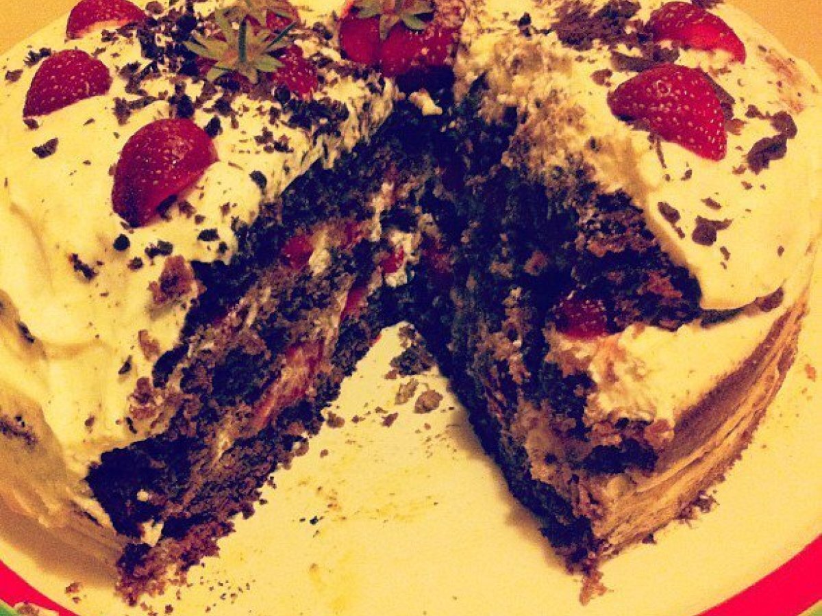 Torta Foresta Nera con Fragole