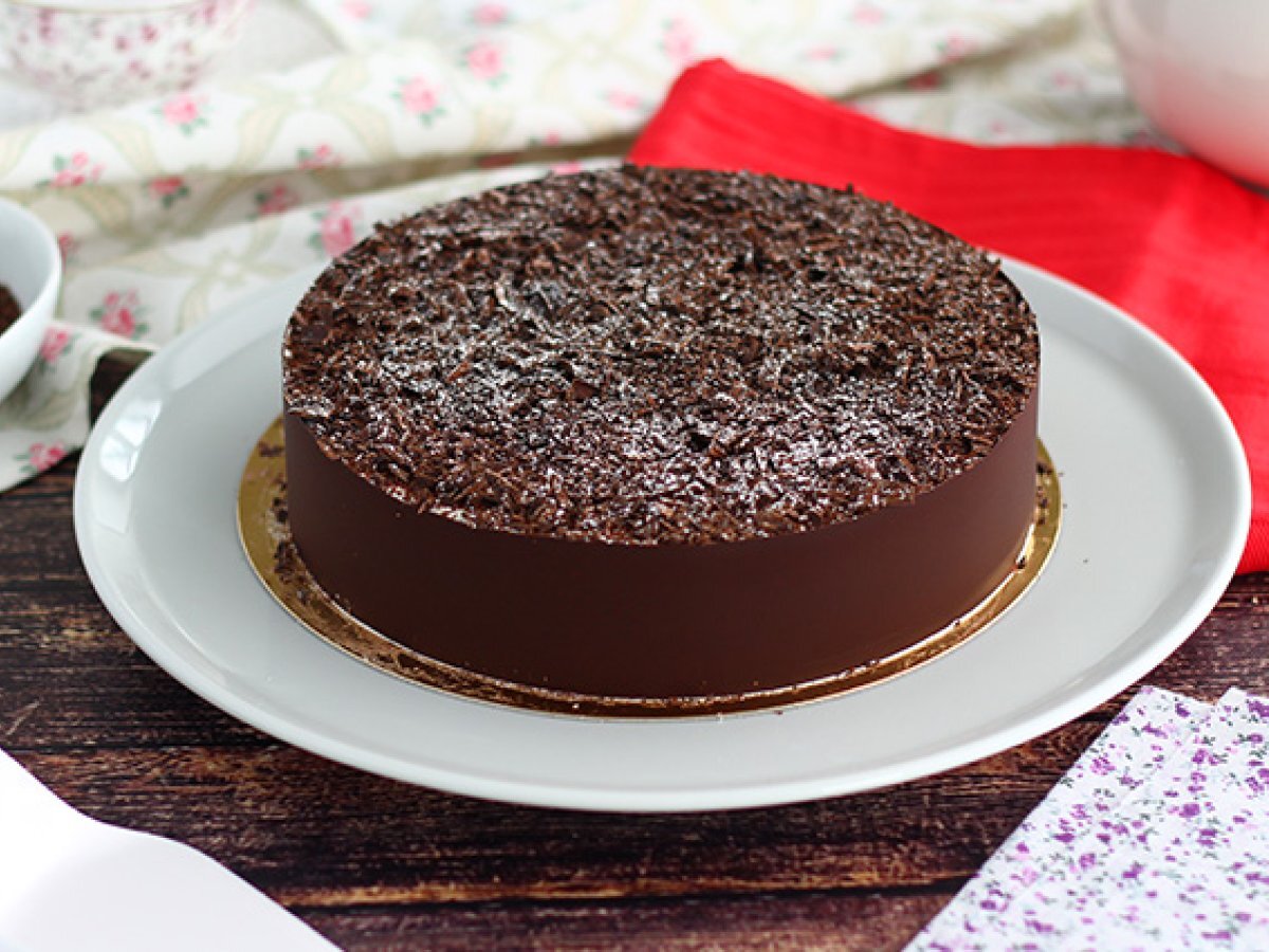 Torta foresta nera, la ricetta passo a passo per prepararla a casa - foto 2