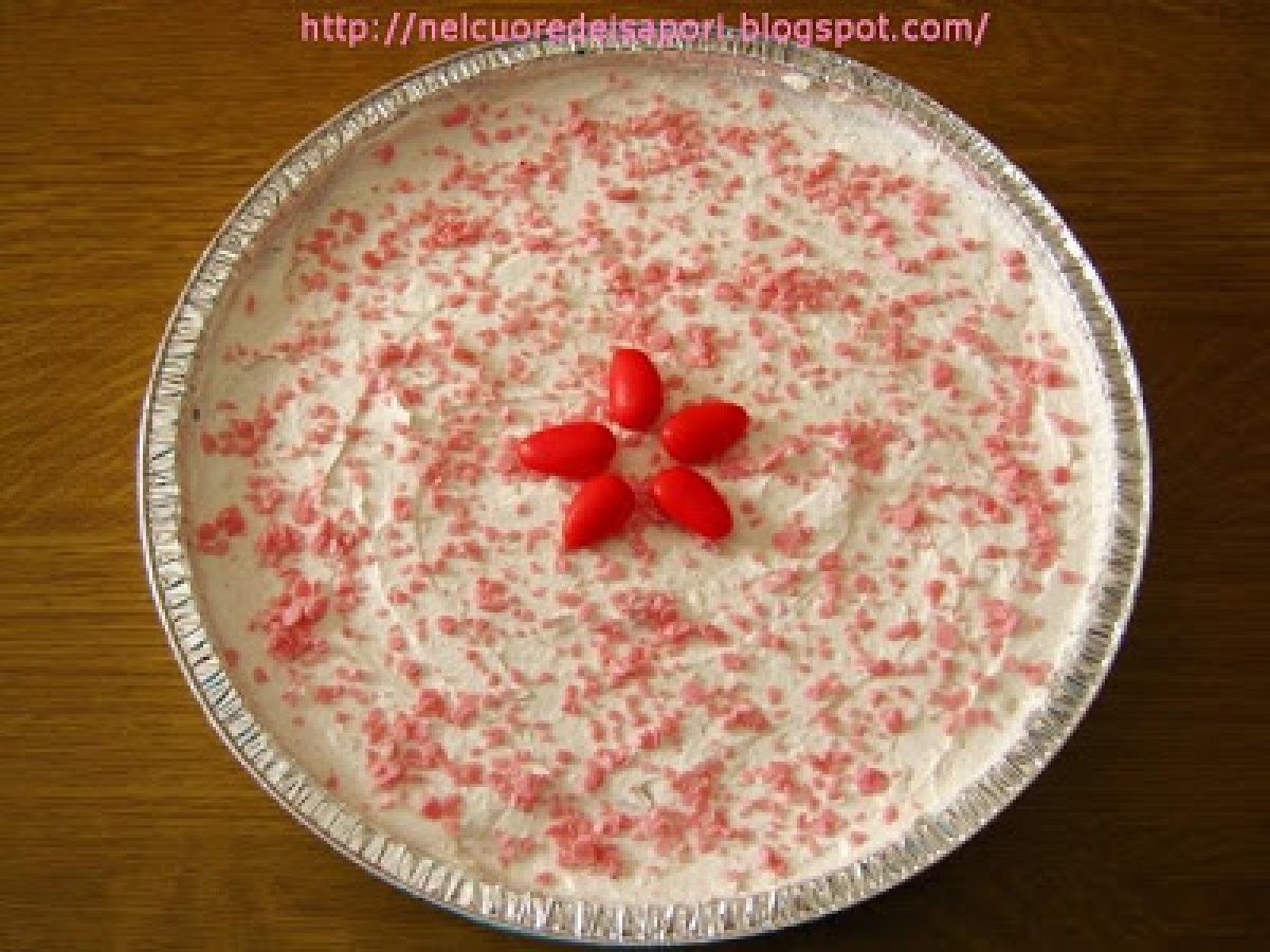 Torta fredda di yogurt alla fragola