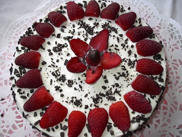 torta golosa alle fragole