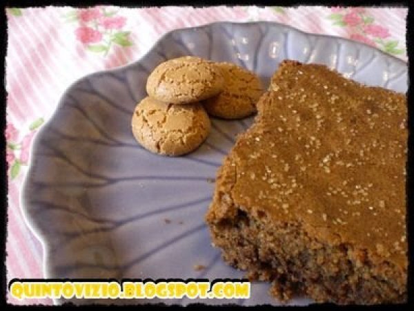 Torta greca (con cioccolato e amaretti)