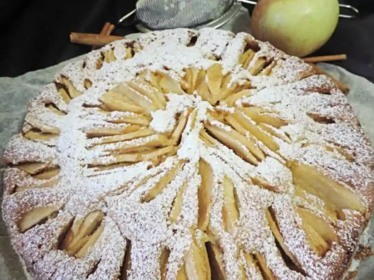 Torta mele e stracchino