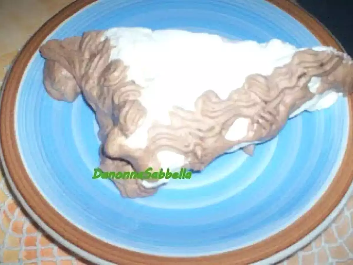 TORTA MILLEFOGLIE CON CREMA CHANTILLY E CREMA LEGGERA AL CICCOLATO...LA TORTA DI ALEX!! - foto 5