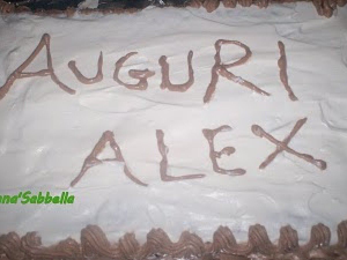 TORTA MILLEFOGLIE CON CREMA CHANTILLY E CREMA LEGGERA AL CICCOLATO...LA TORTA DI ALEX!! - foto 6