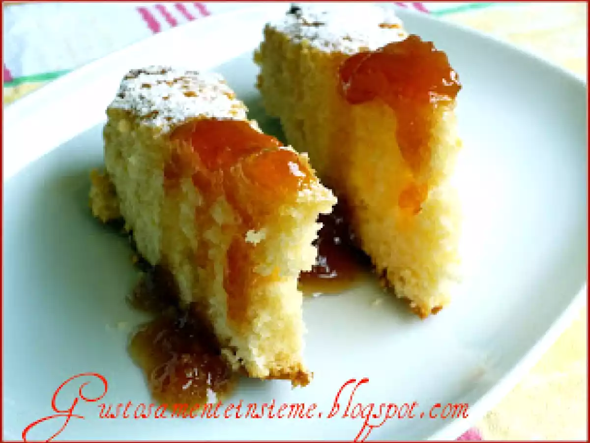 TORTA MORBIDA ALLA FARINA DI RISO E LATTE AL SAPORE DI MANDORLA