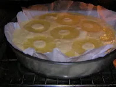 Torta morbida ananas e uvetta